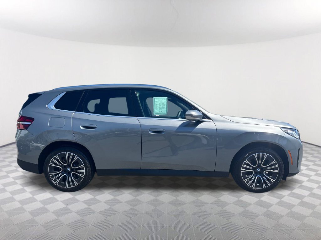 Used 2026 BMW X3 xDrive30i AWD/4WD image 3
