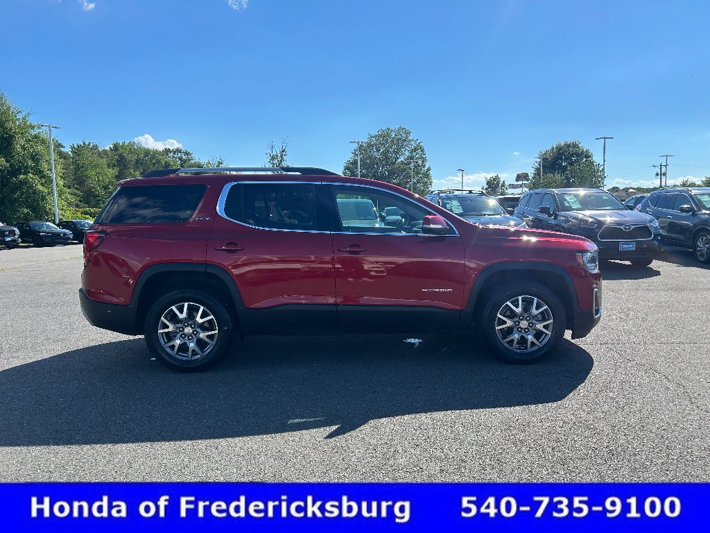 Used 2022 GMC Acadia SLT w/ Technology Package AWD/4WD image 8
