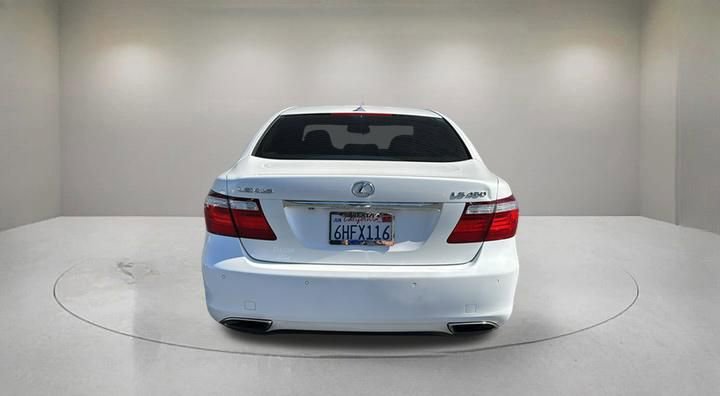 Used 2009 Lexus LS 460 RWD image 3