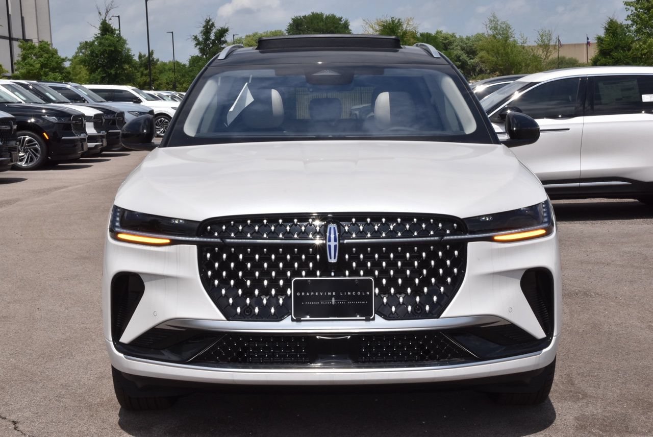 New 2026 Lincoln Nautilus Reserve AWD/4WD image 9