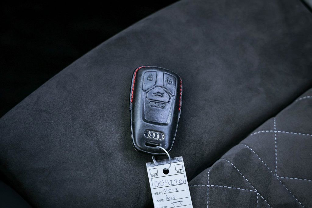 Used 2018 Audi TT 2.0T w/ Technology Package AWD/4WD image 8