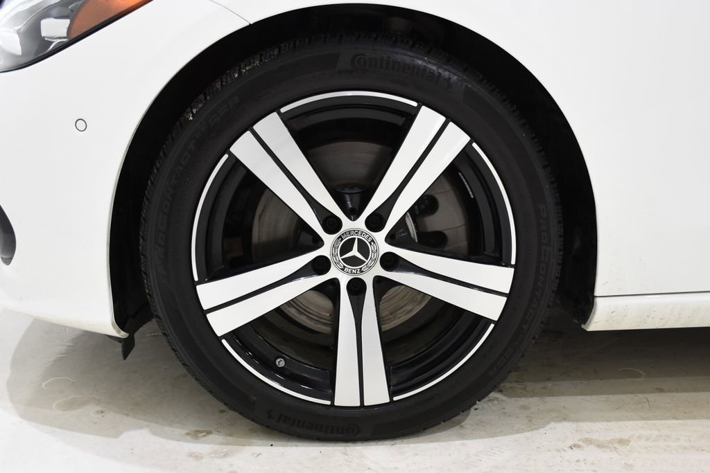 Used 2025 Mercedes-Benz C 300 4MATIC Sedan image 7