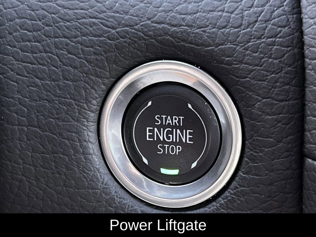 Used 2024 GMC Yukon Denali image 25