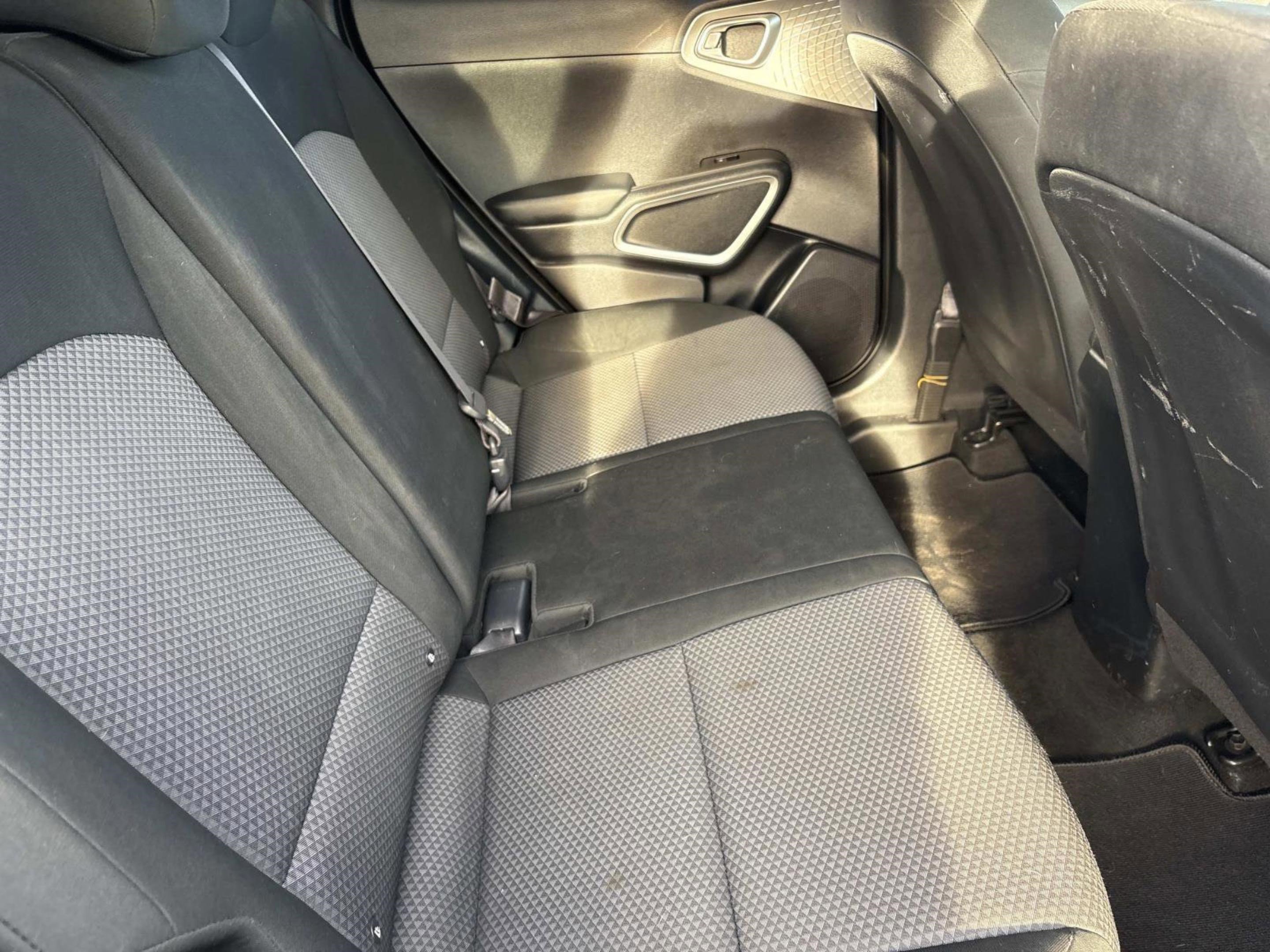 Used 2020 Kia Soul LX image 20