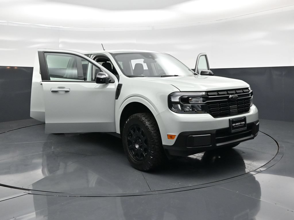 Used 2024 Ford Maverick Lariat w/ Black Appearance Package AWD/4WD image 30