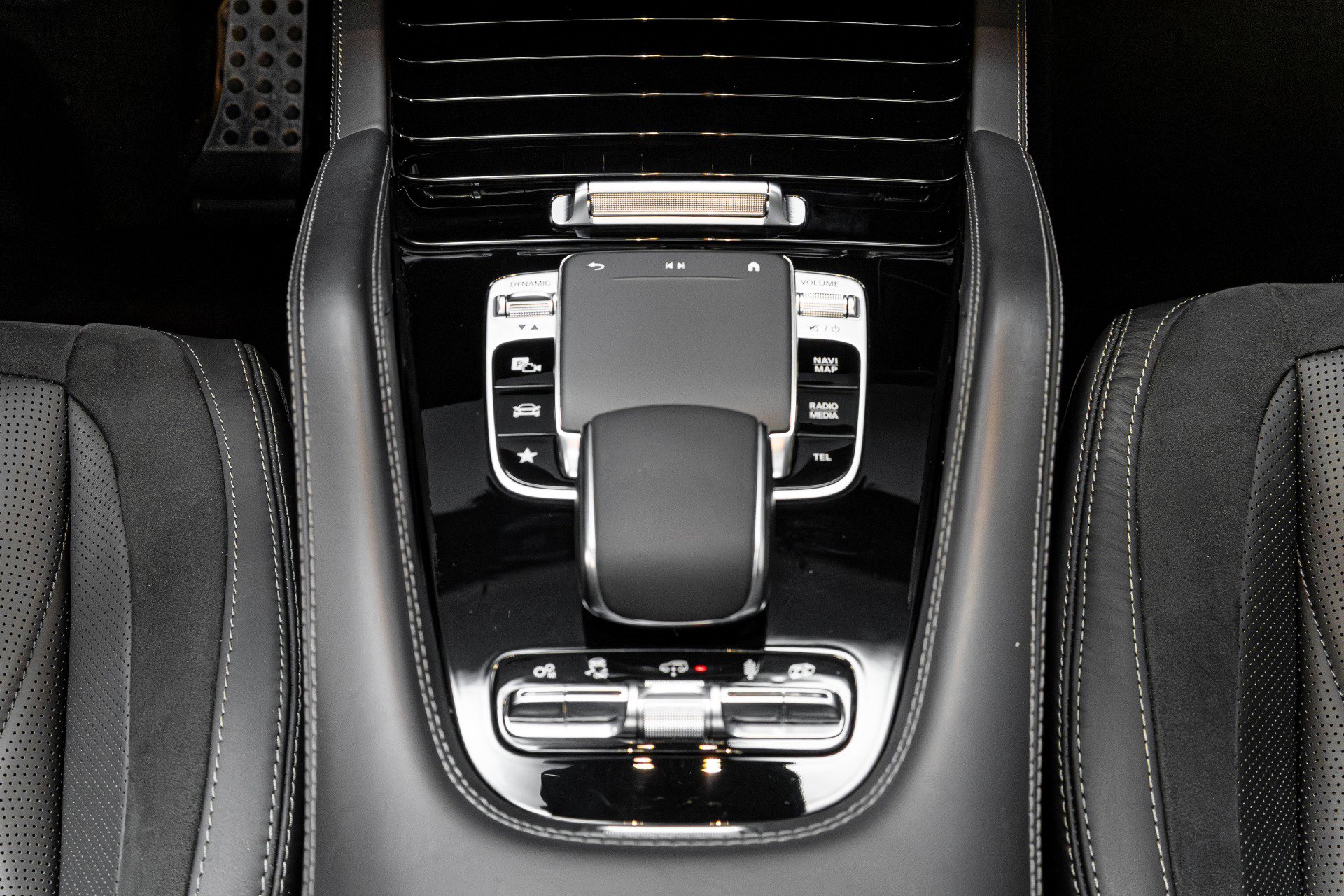 Used 2022 Mercedes-Benz GLS 63 AMG 4MATIC image 32