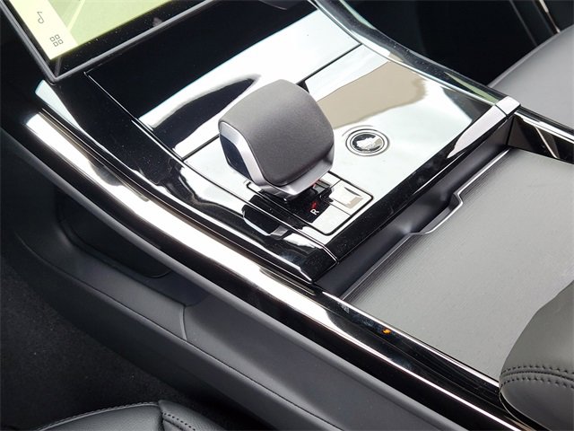 New 2025 Land Rover Range Rover Sport image 24