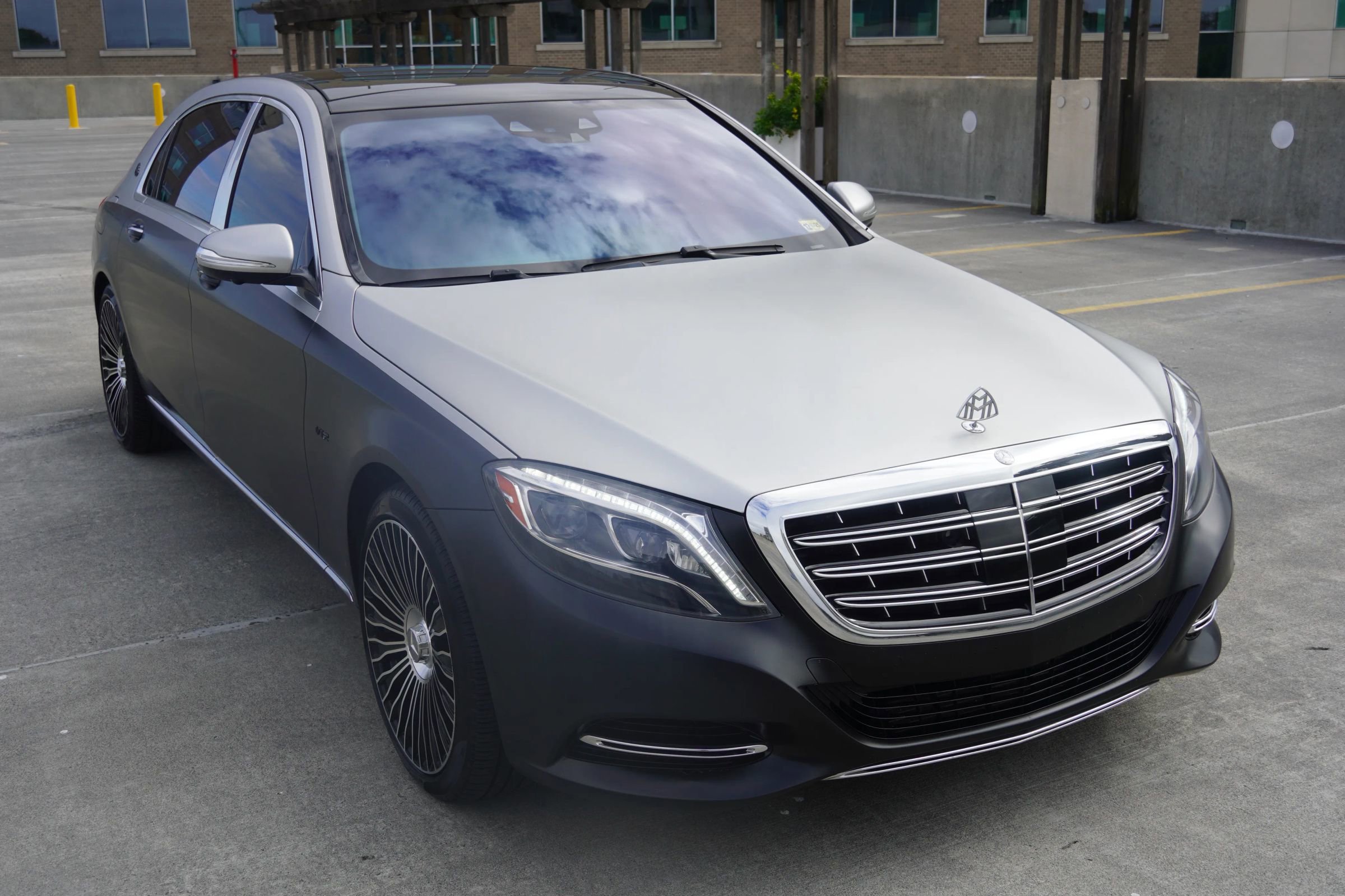 Used 2016 Mercedes-Benz Maybach S 600 image 36