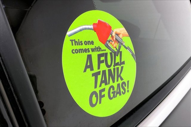 Used 2025 Cadillac XT6 Premium Luxury image 35