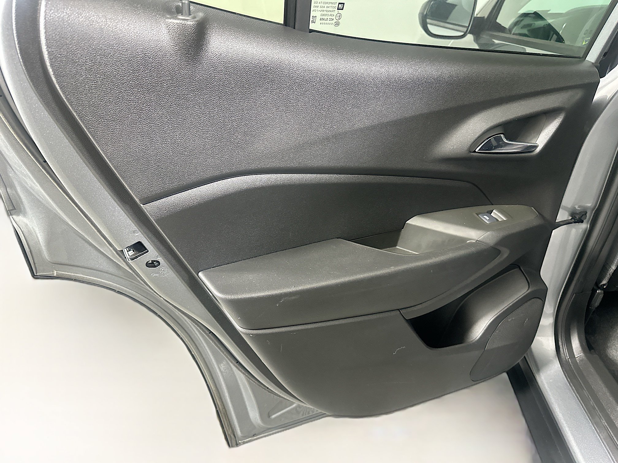 Used 2024 Chevrolet Trax LS FWD image 26