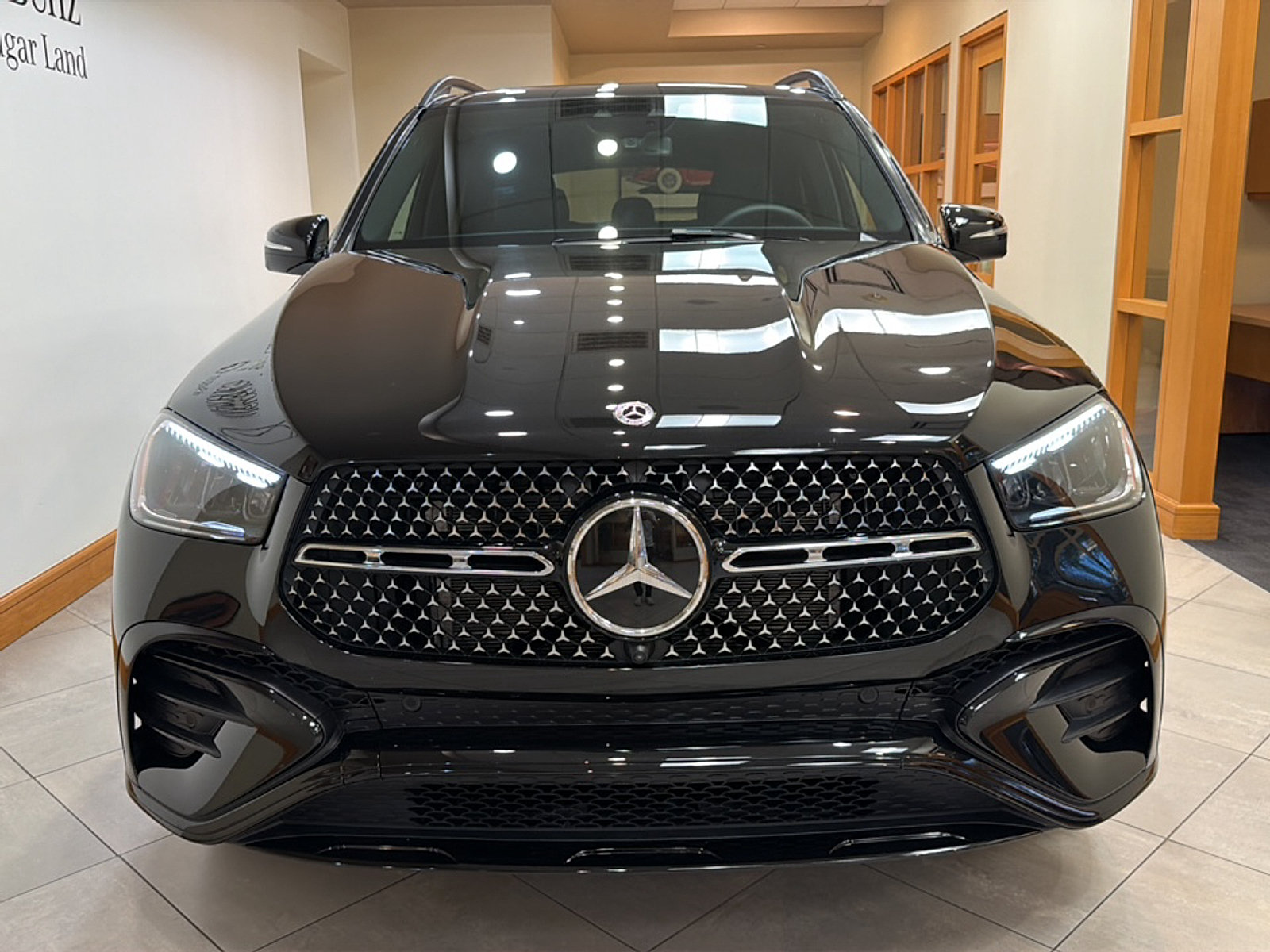 Certified 2026 Mercedes-Benz GLE 450 4MATIC image 3