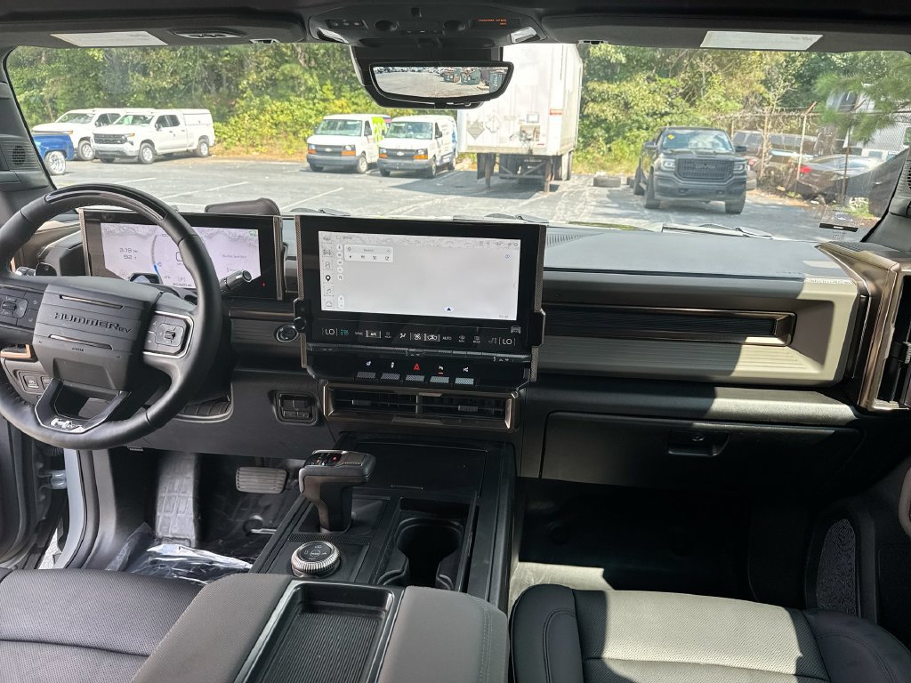 Used 2025 GMC Hummer EV 3X AWD/4WD image 31