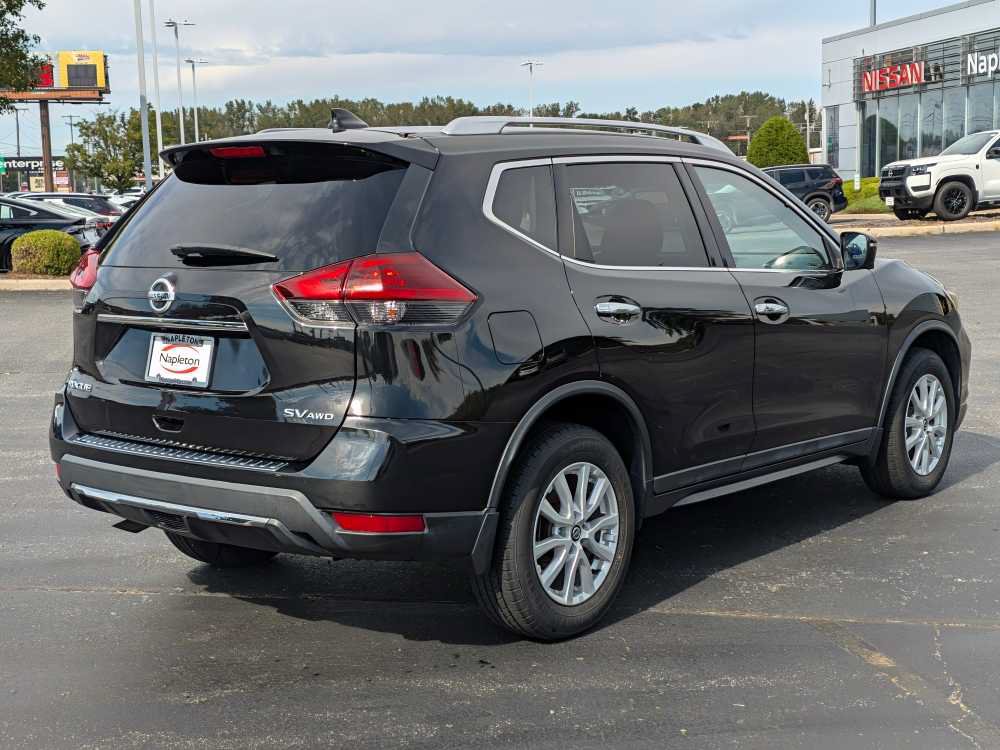 Used 2018 Nissan Rogue SV w/ Premium Package AWD/4WD image 7