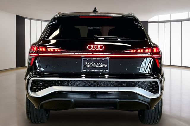 New 2026 Audi Q3 quattro 2.0T image 2