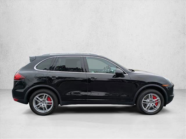 Used 2014 Porsche Cayenne Turbo AWD/4WD image 4