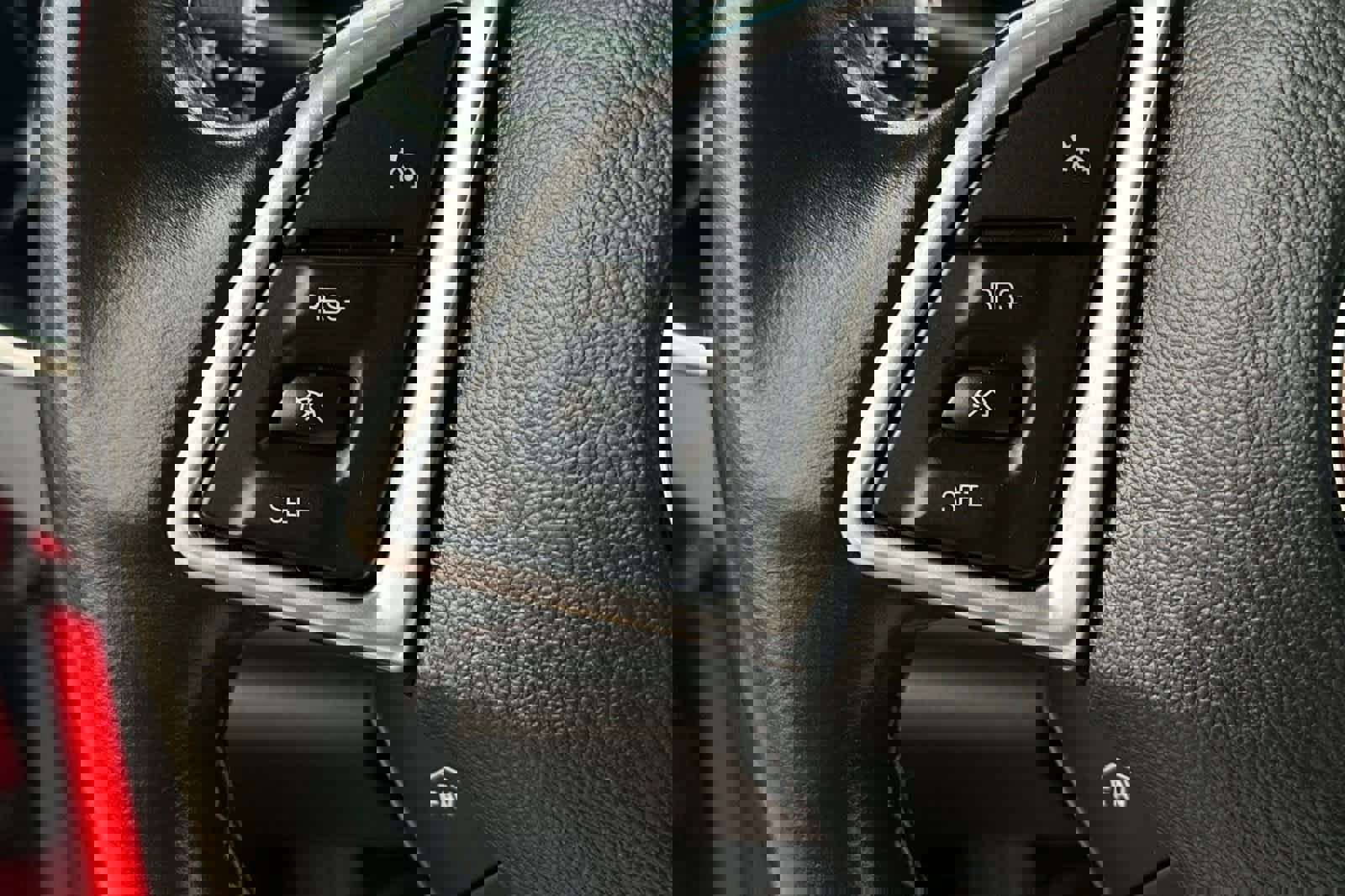 Used 2019 Chevrolet Camaro LT image 29