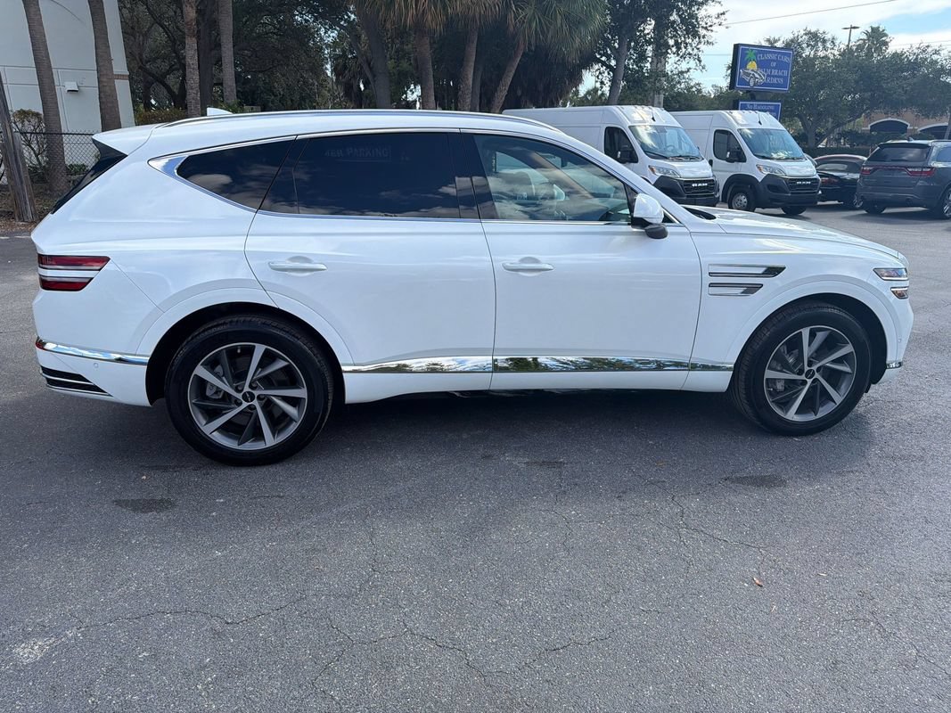 Used 2025 Genesis GV80 2.5T Advanced AWD/4WD image 6