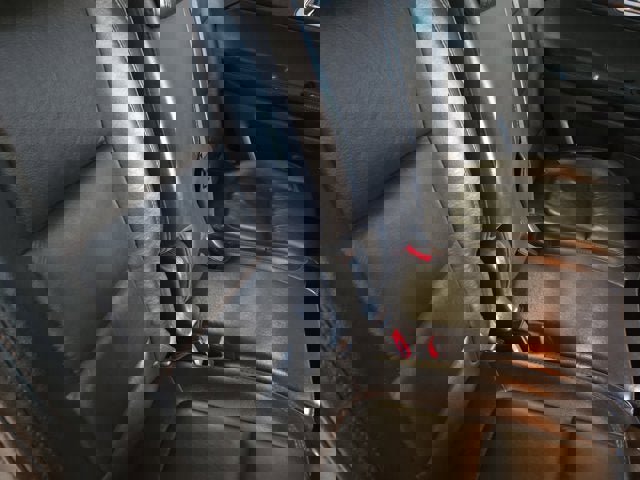 Used 2014 Ford Explorer XLT w/ Equipment Group 202A image 9