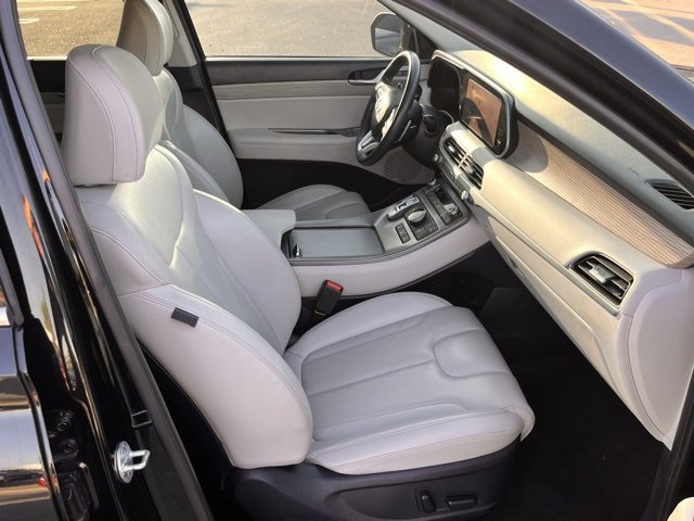 Used 2022 Hyundai Palisade SEL w/ 8P Bench Seat Package image 10