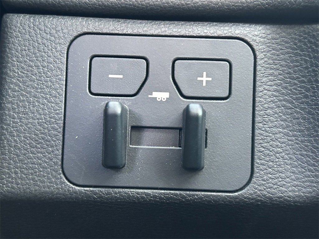 Used 2022 Toyota Tundra TRD Pro w/ TRD Pro Tow Package image 19