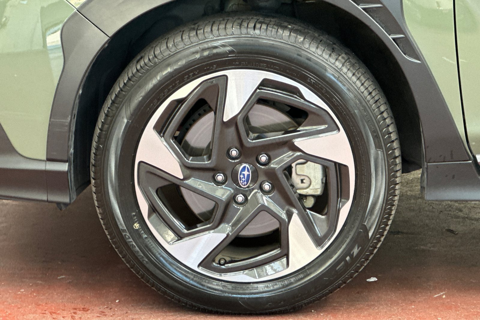 Used 2024 Subaru Crosstrek 2.5i Limited AWD/4WD image 35