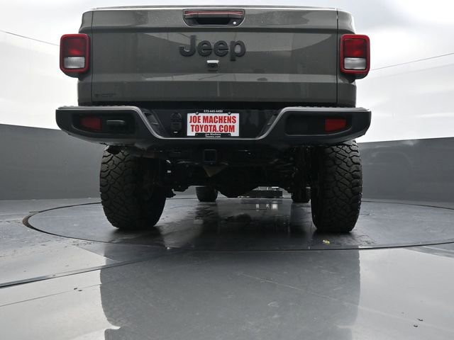 Used 2022 Jeep Gladiator Sport image 32