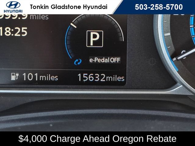 Used 2025 Nissan Leaf S FWD image 24