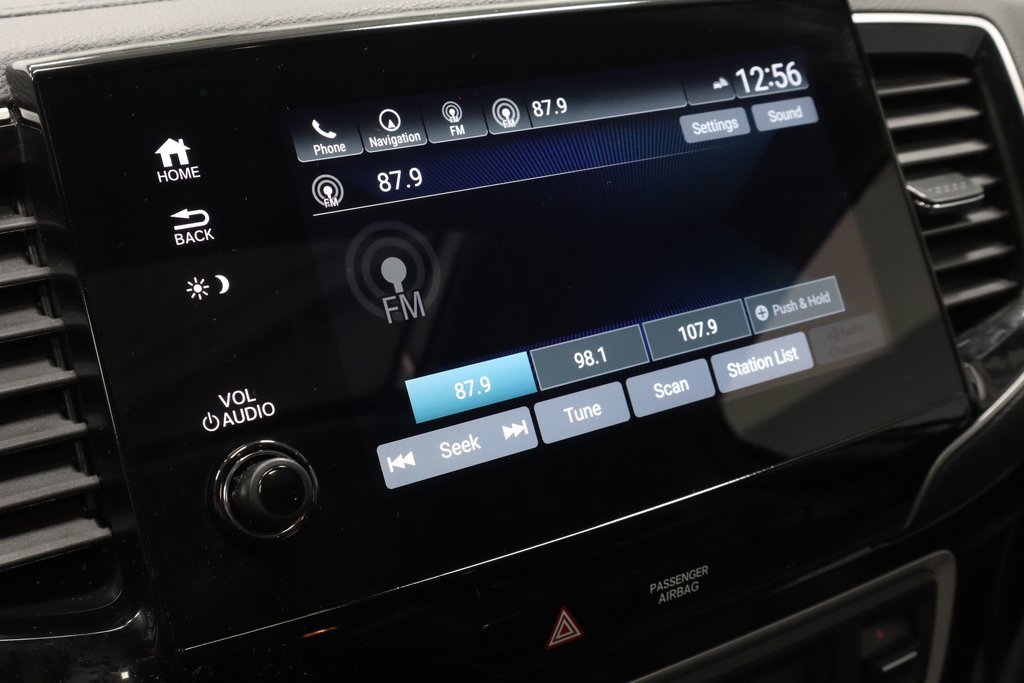 Used 2022 Honda Pilot Elite image 2