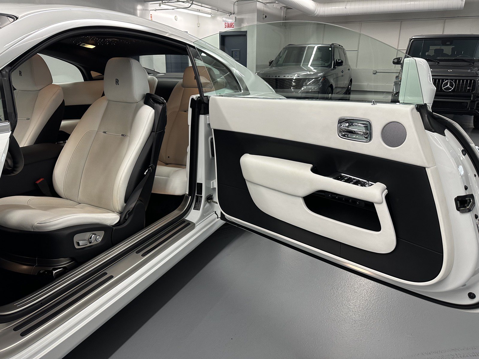 Certified 2019 Rolls-Royce Wraith RWD image 10