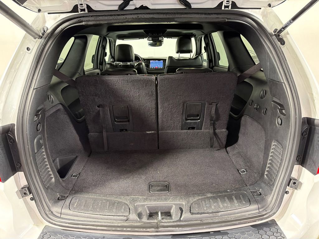Used 2024 Dodge Durango GT RWD image 20
