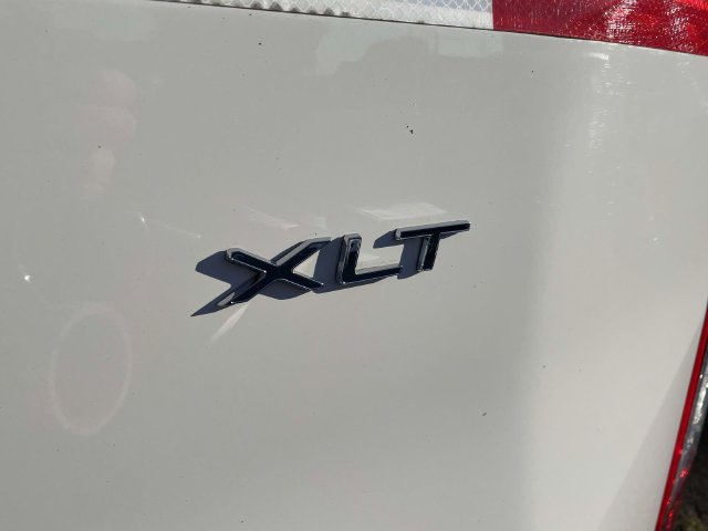 Used 2019 Ford Transit 150 XLT RWD image 10