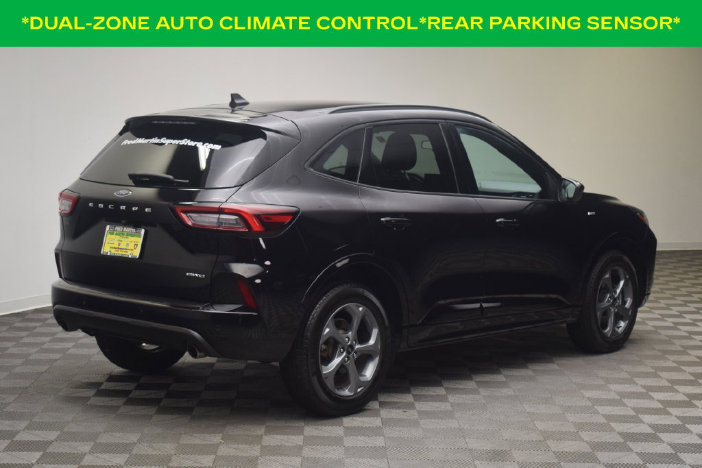 Used 2023 Ford Escape ST-Line Select w/ Tech Pack #1 AWD/4WD image 5