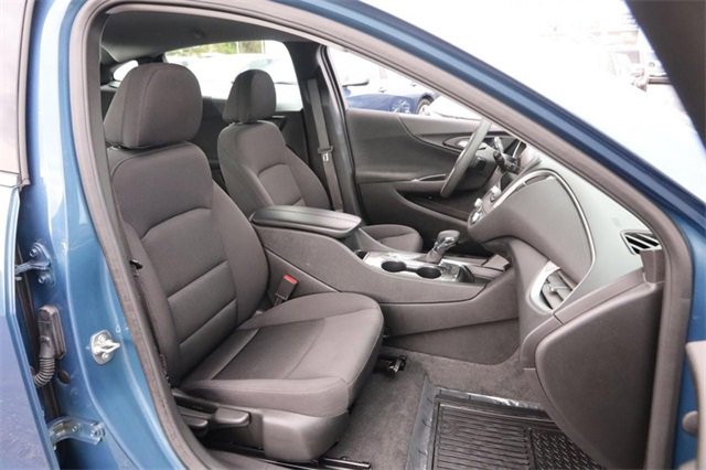 Used 2024 Chevrolet Malibu LT image 24