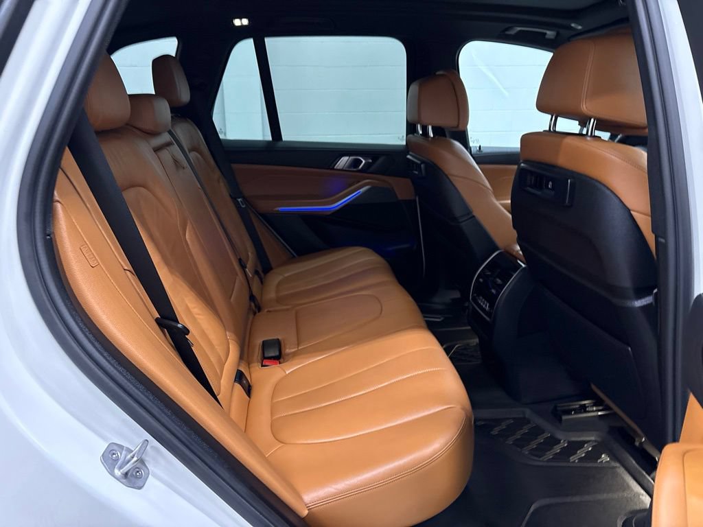 Used 2022 BMW X5 xDrive40i w/ Climate Comfort Package AWD/4WD image 35