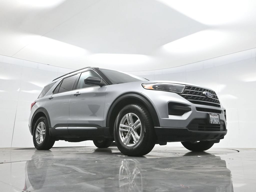 Used 2022 Ford Explorer XLT RWD image 57