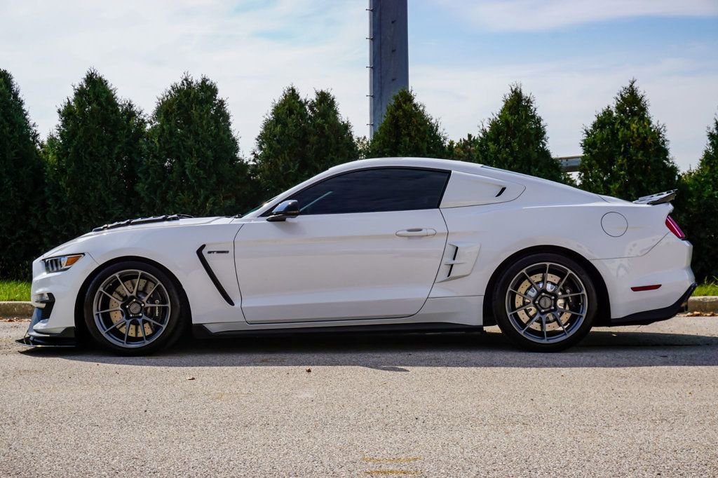 Used 2018 Ford Mustang Shelby GT350 w/ Convenience Package image 6