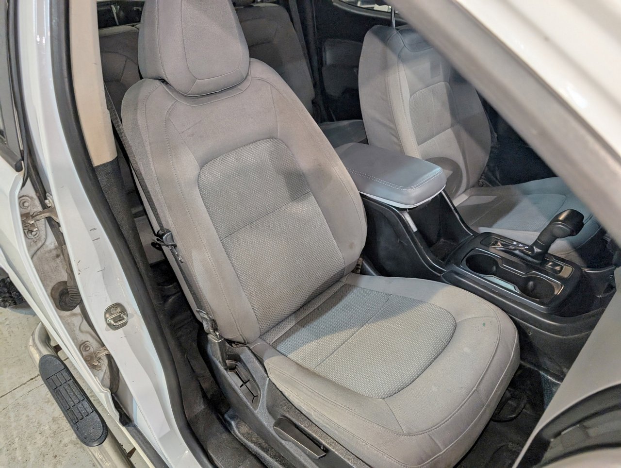 Used 2016 Chevrolet Colorado W/T w/ WT Convenience Package image 30