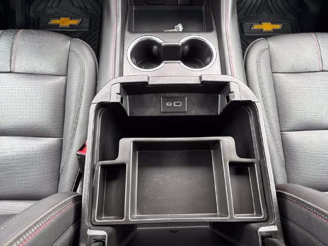 Used 2022 Chevrolet Suburban RST w/ Sport Performance Package AWD/4WD image 36