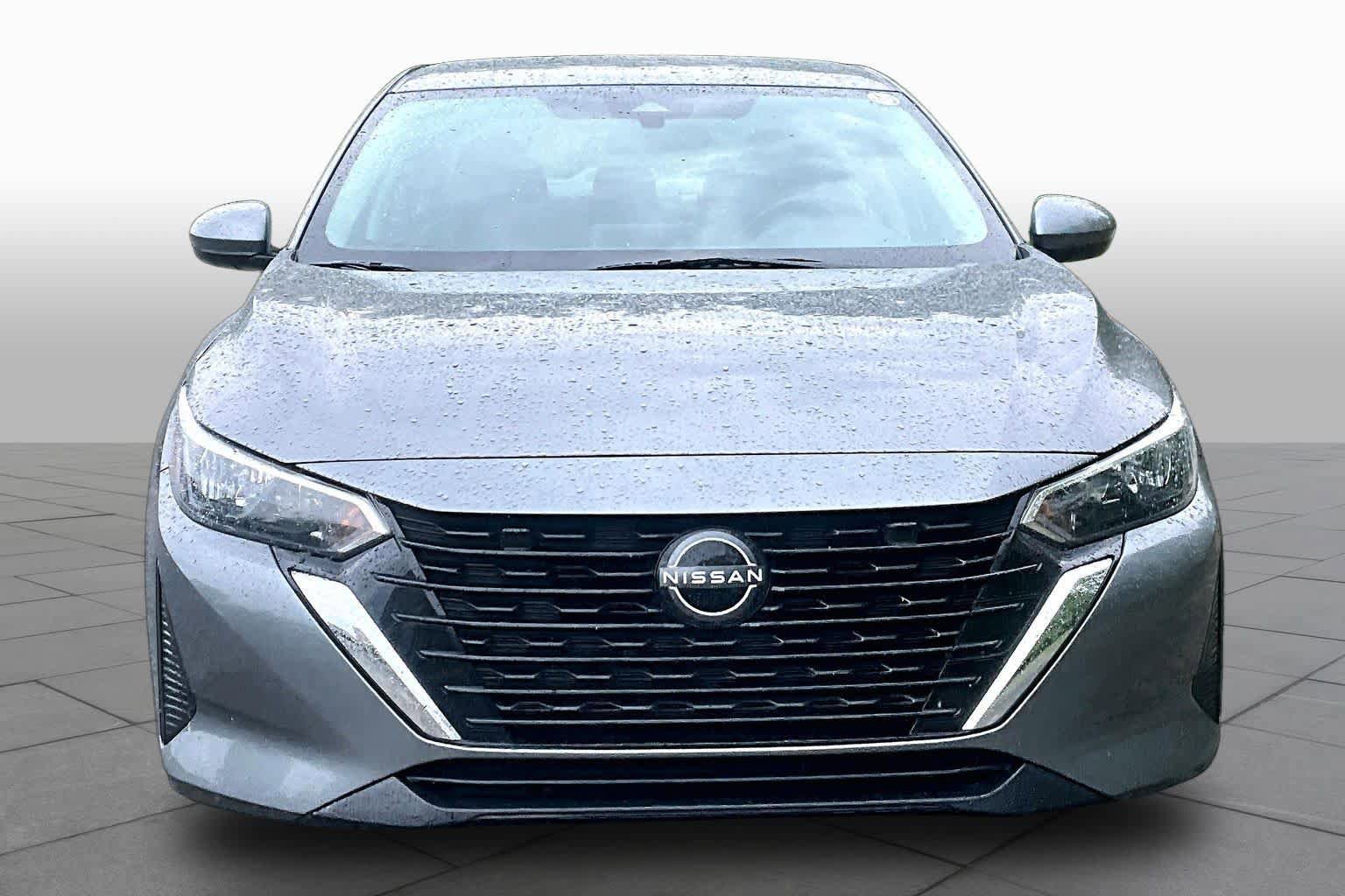 Used 2024 Nissan Sentra SV FWD image 4