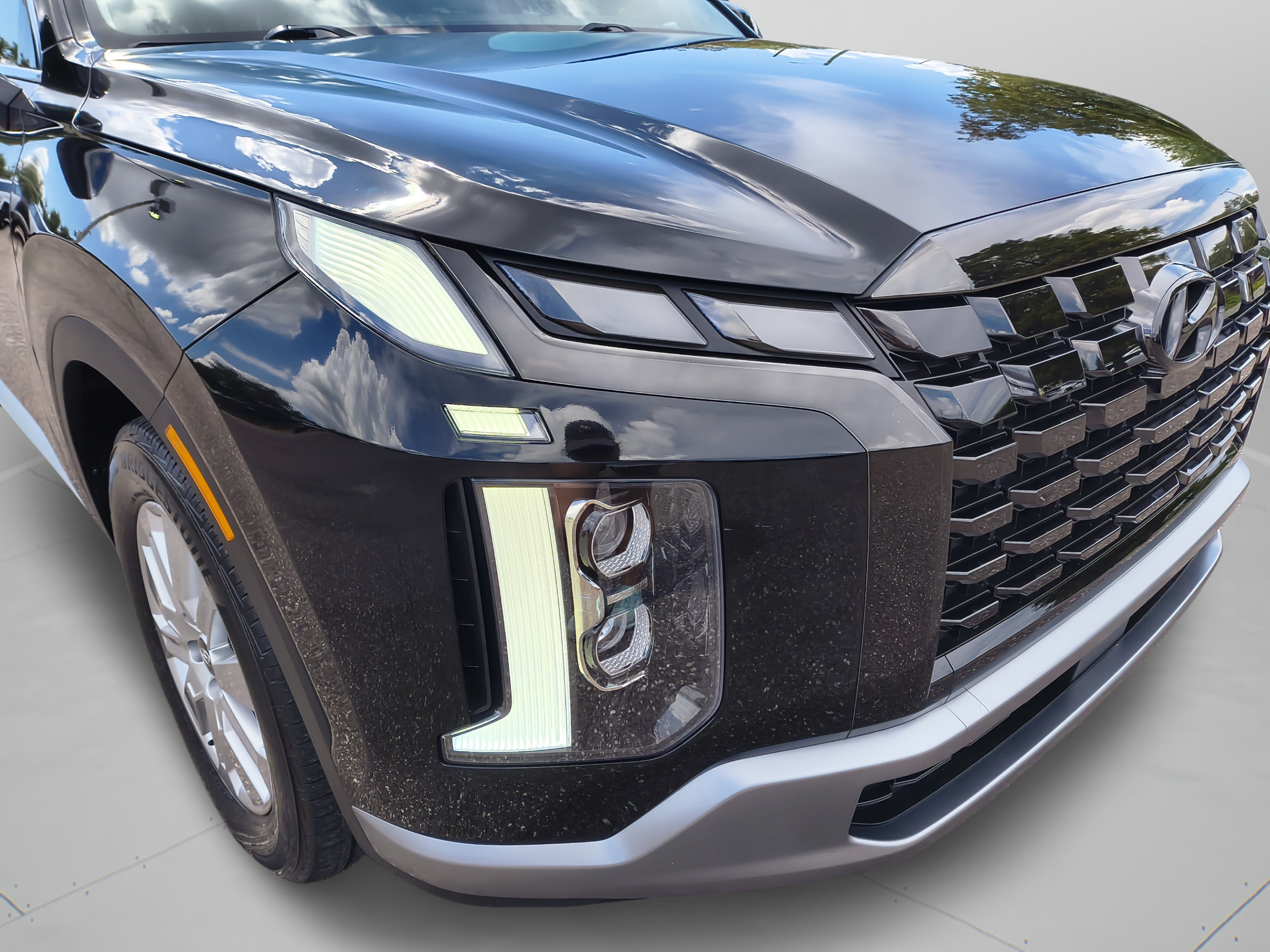 Certified 2024 Hyundai Palisade SEL FWD image 30