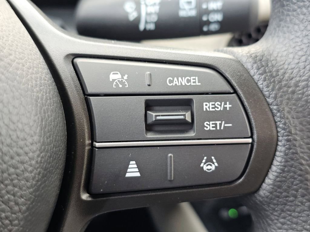 New 2026 Honda HR-V LX image 17