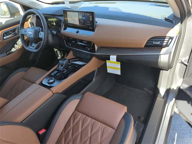 New 2026 Nissan Rogue Platinum image 23