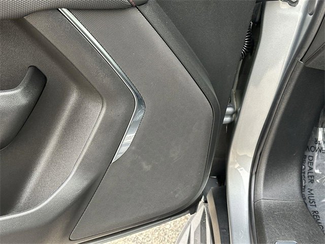 Used 2025 Chevrolet Suburban RST image 23