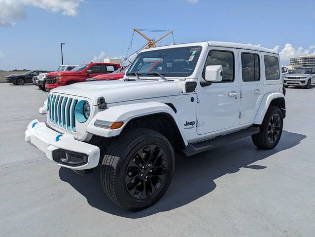 Used 2021 Jeep Wrangler Unlimited Sahara AWD/4WD image 7