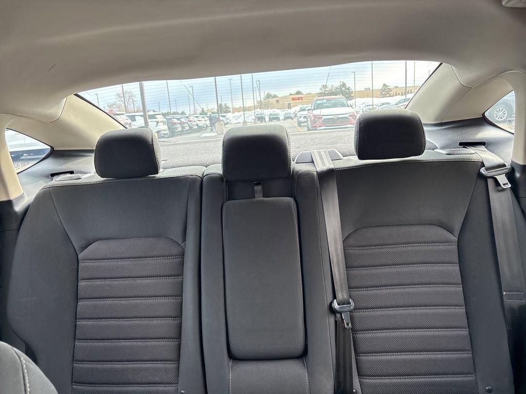 Used 2020 Ford Fusion SE image 9