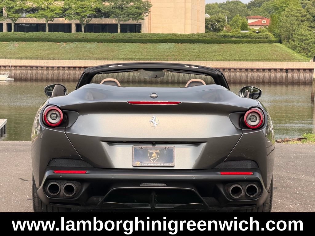 Used 2019 Ferrari Portofino RWD image 4