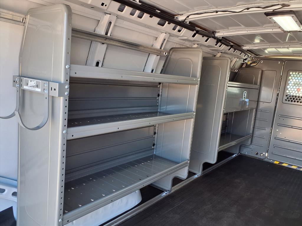 New 2025 GMC Savana 2500 Extended w/ Driver Convenience Package RWD image 18