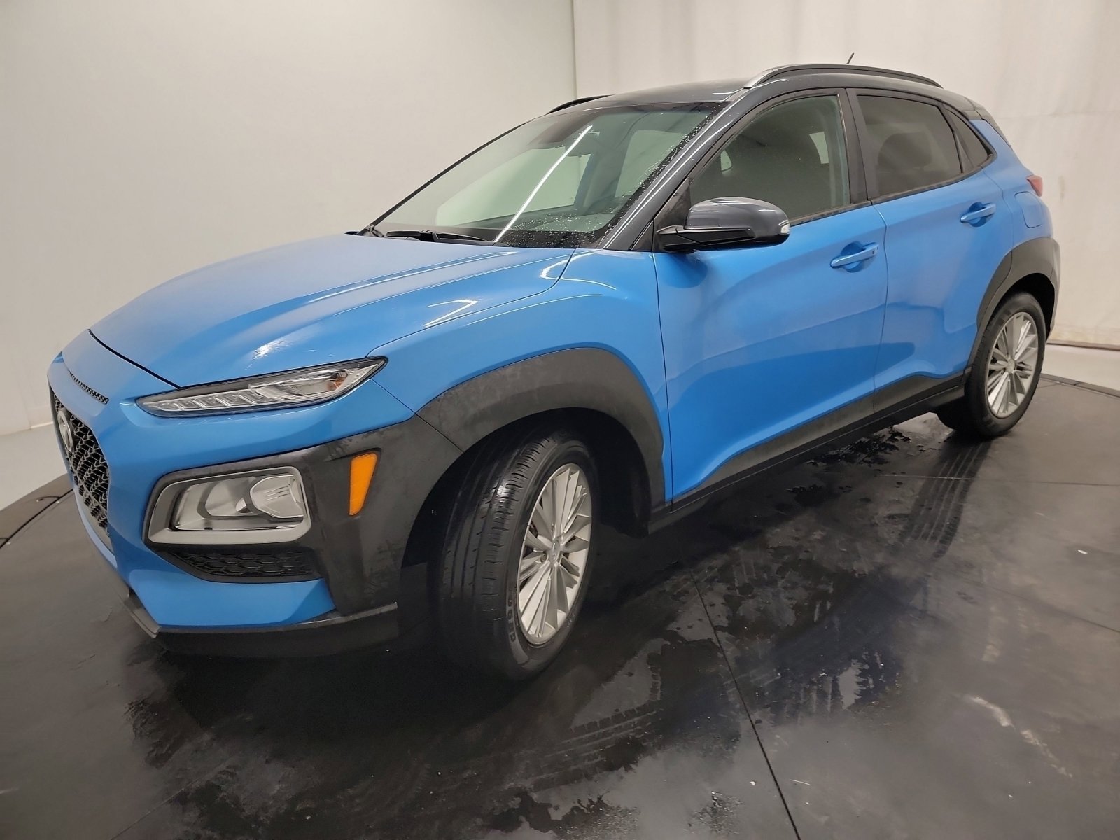 Used 2019 Hyundai Kona SEL image 3