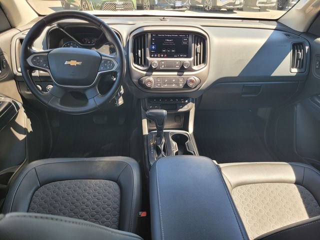 Used 2021 Chevrolet Colorado Z71 AWD/4WD image 14
