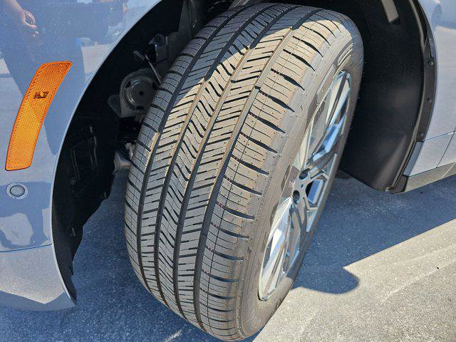 New 2026 BMW iX xDrive60 w/ Premium Package image 32